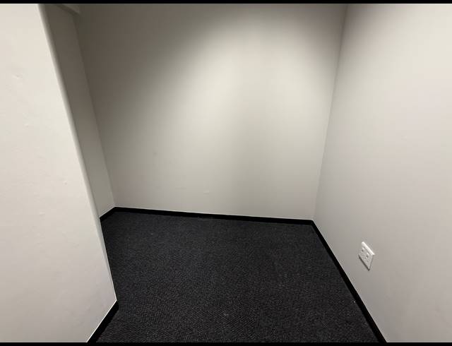 122M² OFFICE TO LET IN PARKTOWN